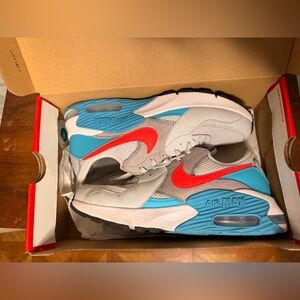 Nike Women's Air Max Excee Size 9.5 - Pure Platinum/Bright Crimson (CD5432-008)